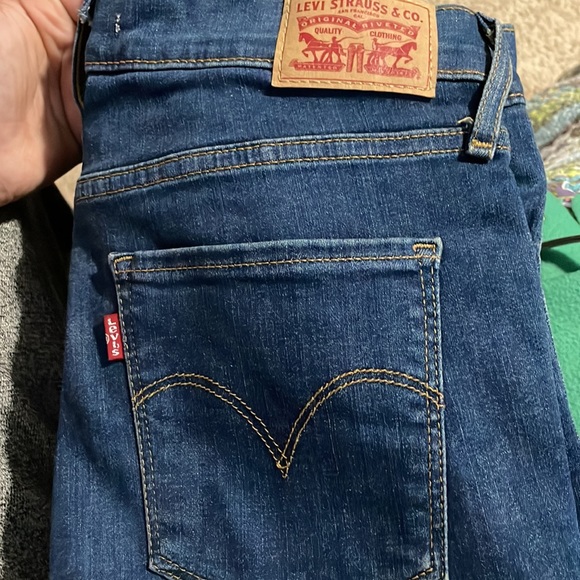 Levi’s jeans - Picture 2 of 3